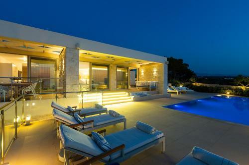 Elias Luxury Villa