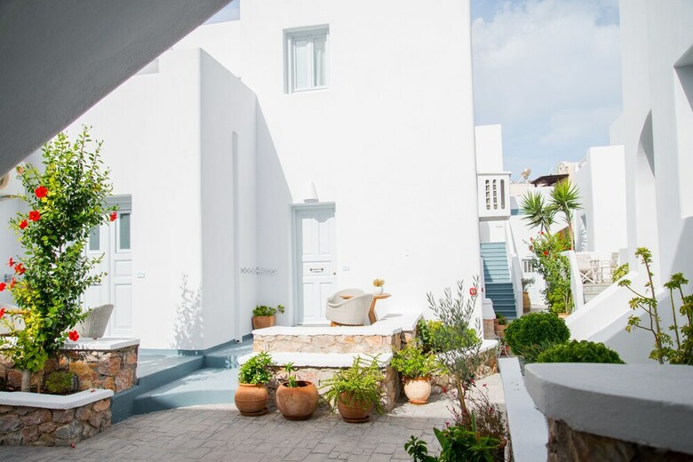Aparthotel Makris Beach Hotel