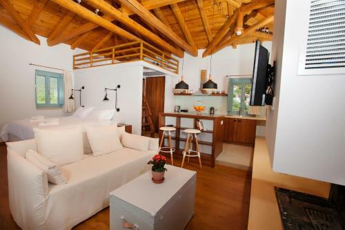 Hostal Lithos Guesthouse