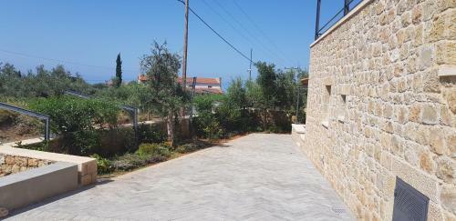 Hostal Lithos Guesthouse