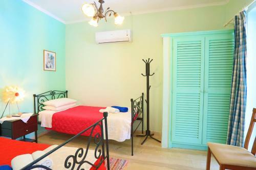 Beach House Varvara