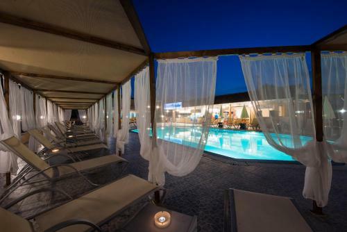 Sandy Beach Houses - Sea View