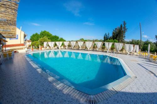 Sandy Beach Houses - Sea View