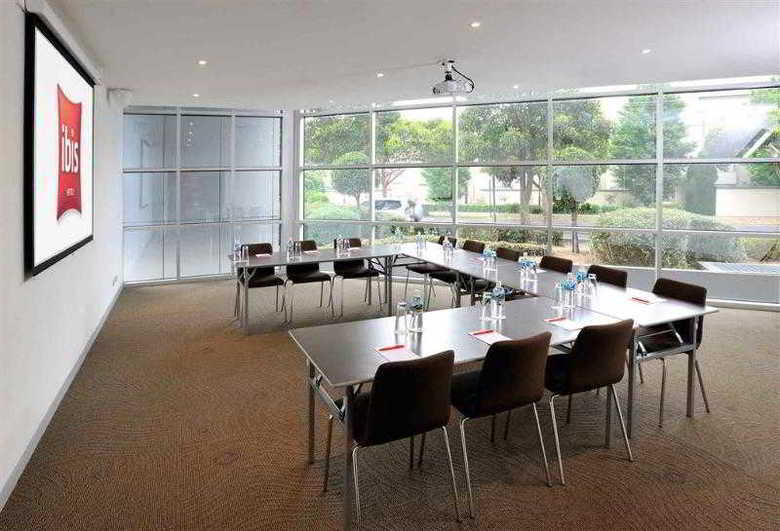 Hotel Ibis Melbourne Glen Waverley