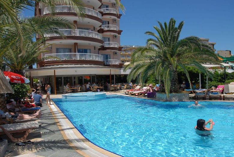 Hotel Romance Beach