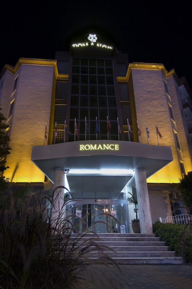 Hotel Romance Beach