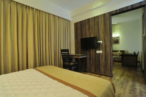 Le Tokyo Hotel