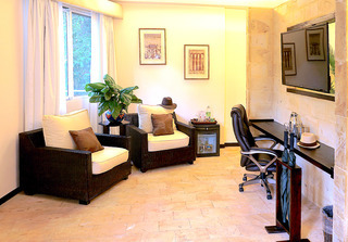Gaia Hotel & Reserve