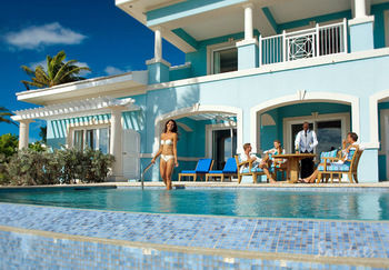 Hotel Sandals Emerald Bay