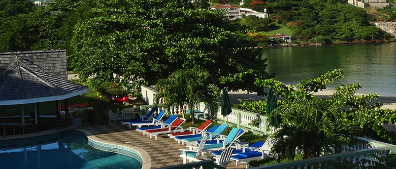 Hotel Kalinago Beach Resort
