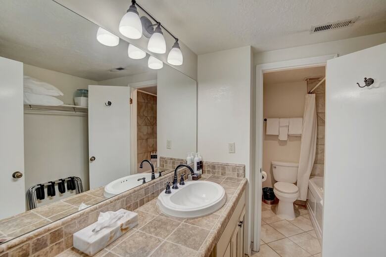 Hotel Shadow Ridge Resort