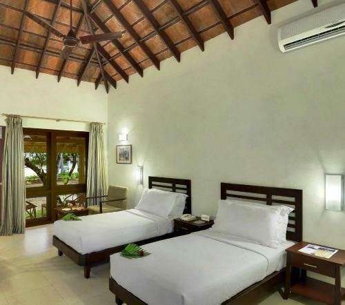 Hotel Abad Turtle Beach