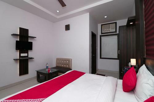 Oyo 5189 Hotel East Lite