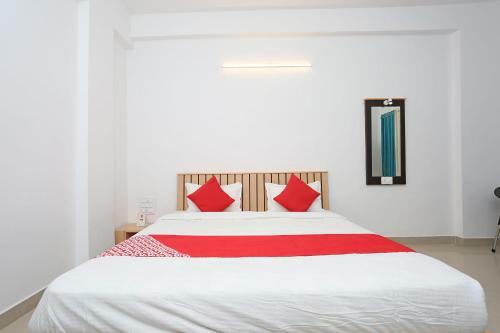 Hotel Oyo 26640 Flagship Konark Green
