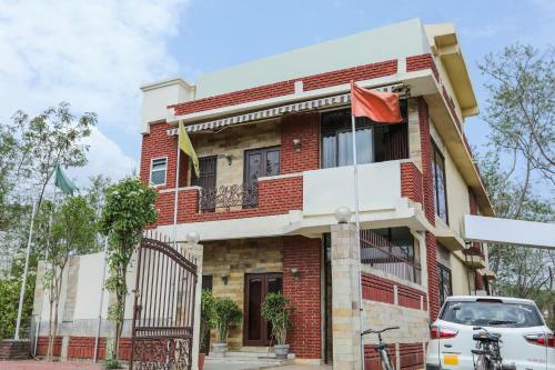 Hotel Oyo 15245 Eden