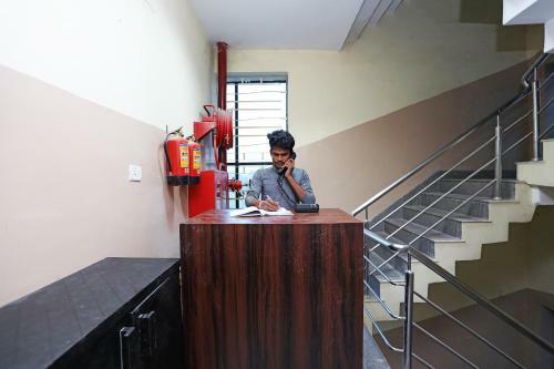 Hotel Oyo 22510 Ma Classic Inn