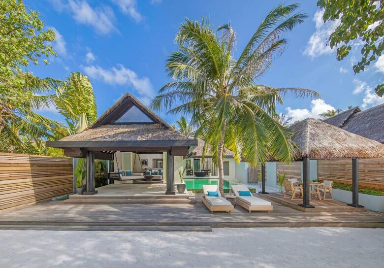 Hotel Naladhu Maldives