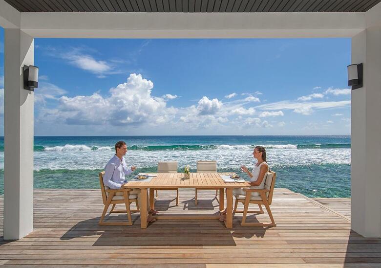 Hotel Naladhu Maldives