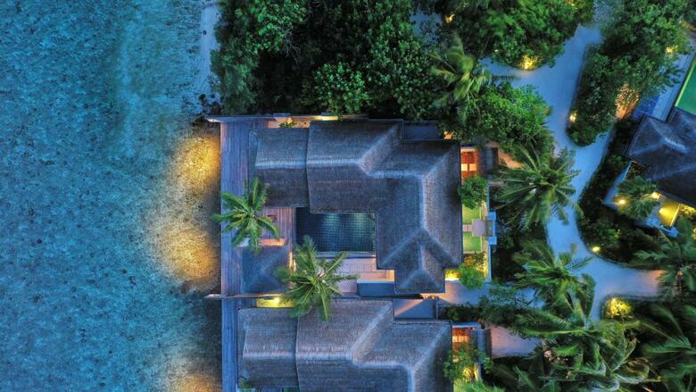 Hotel Naladhu Maldives