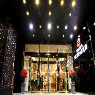 Hotel Sky Park Myeongdong 3