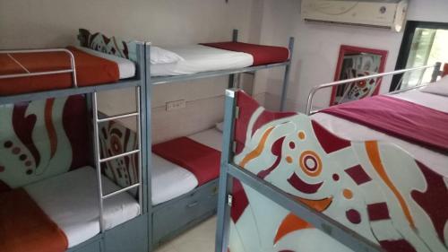 Hostal Shalimar Guest House
