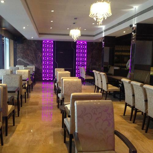 Hotel Club Emerald