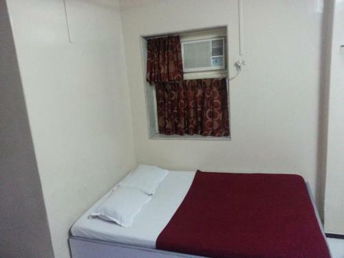Hostal New Metro Guest House