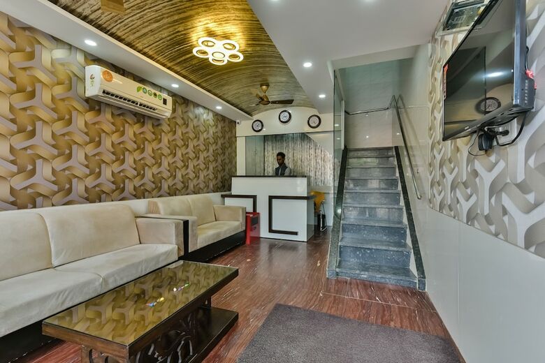 Hotel Fabexpress Garden Park Kurla
