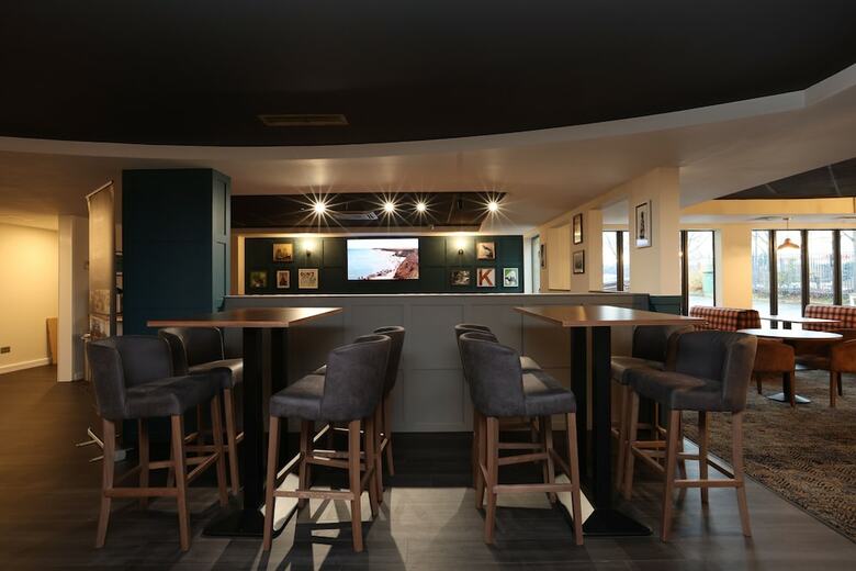 Hotel Holiday Inn Express Knowsley (i)