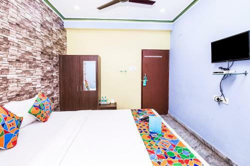 Fabhotel Park Street
