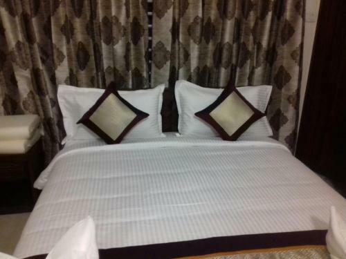 Hostal Oyo 19958 Iris Comfort Inn