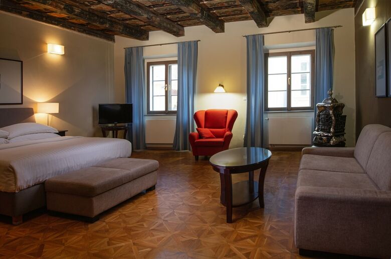 Hotel Ea Residence U B�l� Ku�elky