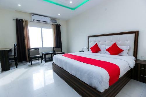 Oyo 25078 Hotel Bliss Valley