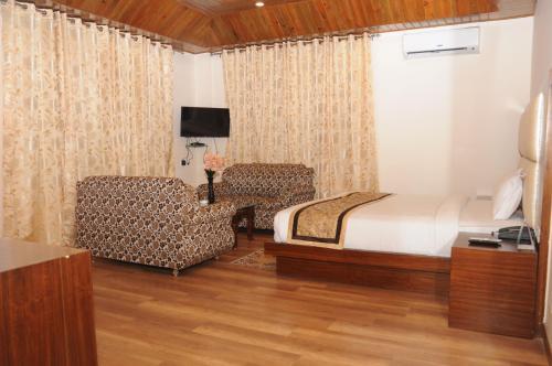Hotel Dharamshala Paradise