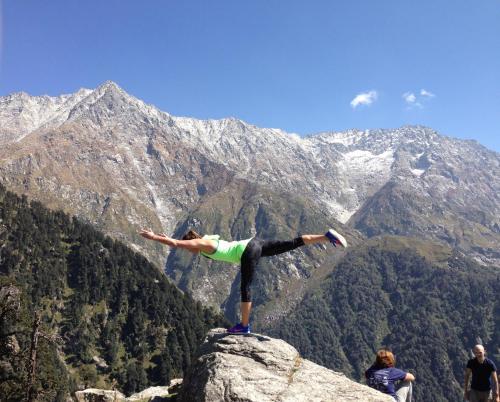 Holidaydada Triund (dharamshala) Camps