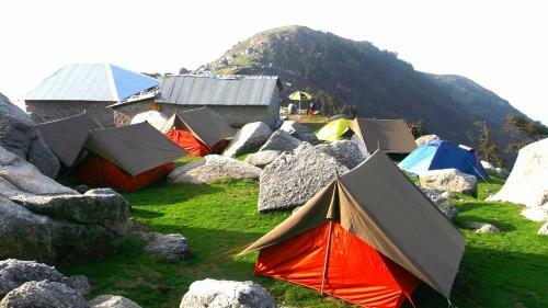 Holidaydada Triund (dharamshala) Camps