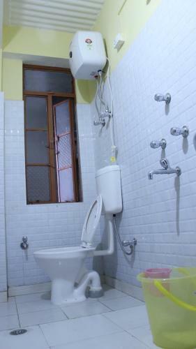 Hotel Zero To One Stay - Silk Route Residence
