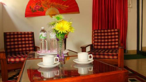 Hotel Zero To One Stay - Silk Route Residence