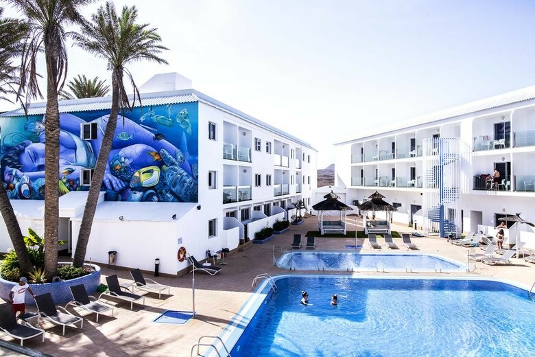 Apartamentos Surfing Colors Corralejo