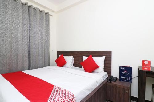 Hotel Oyo 27071 Live Inn