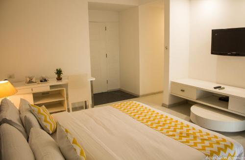 Hostal Asian Suites Premium Huda City Centre