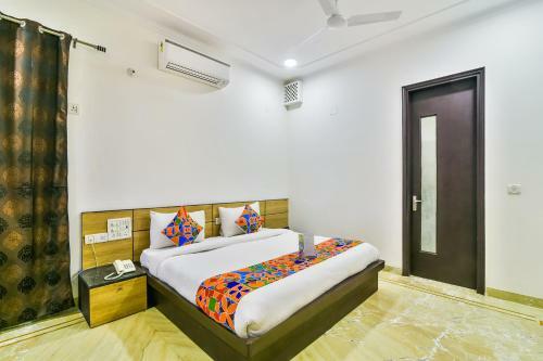 Fabhotel Rallkmas Cyber City