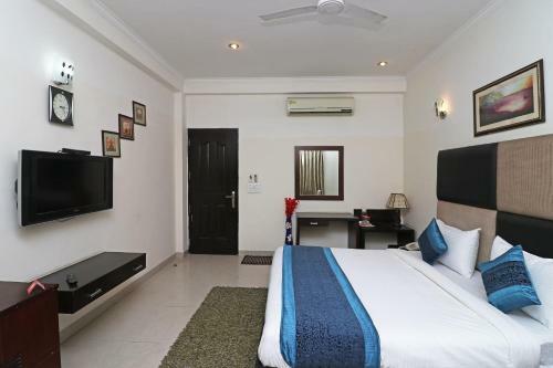 Oyo 10171 Hotel Krishna Inn