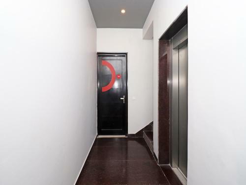 Hotel Oyo 20032 Silverkey Medanta