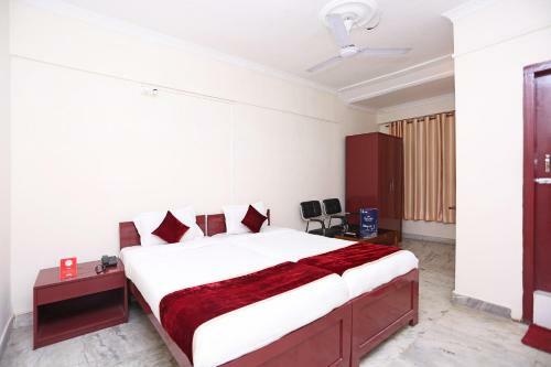 Oyo 9562 Hotel Upasana Palace