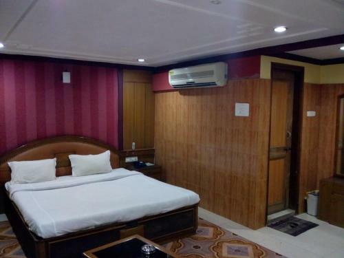 Hotel Rodali Residency