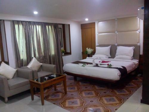 Hotel Rodali Residency