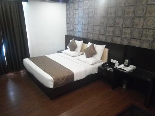 Hotel The City Grand