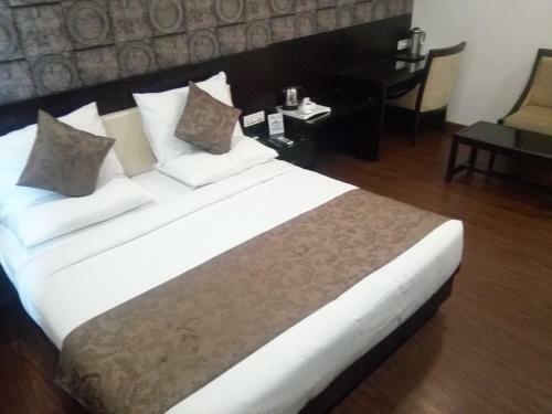 Hotel The City Grand