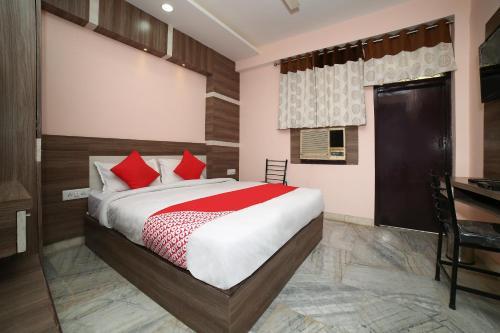 Oyo 15512 Hotel Shivalaya